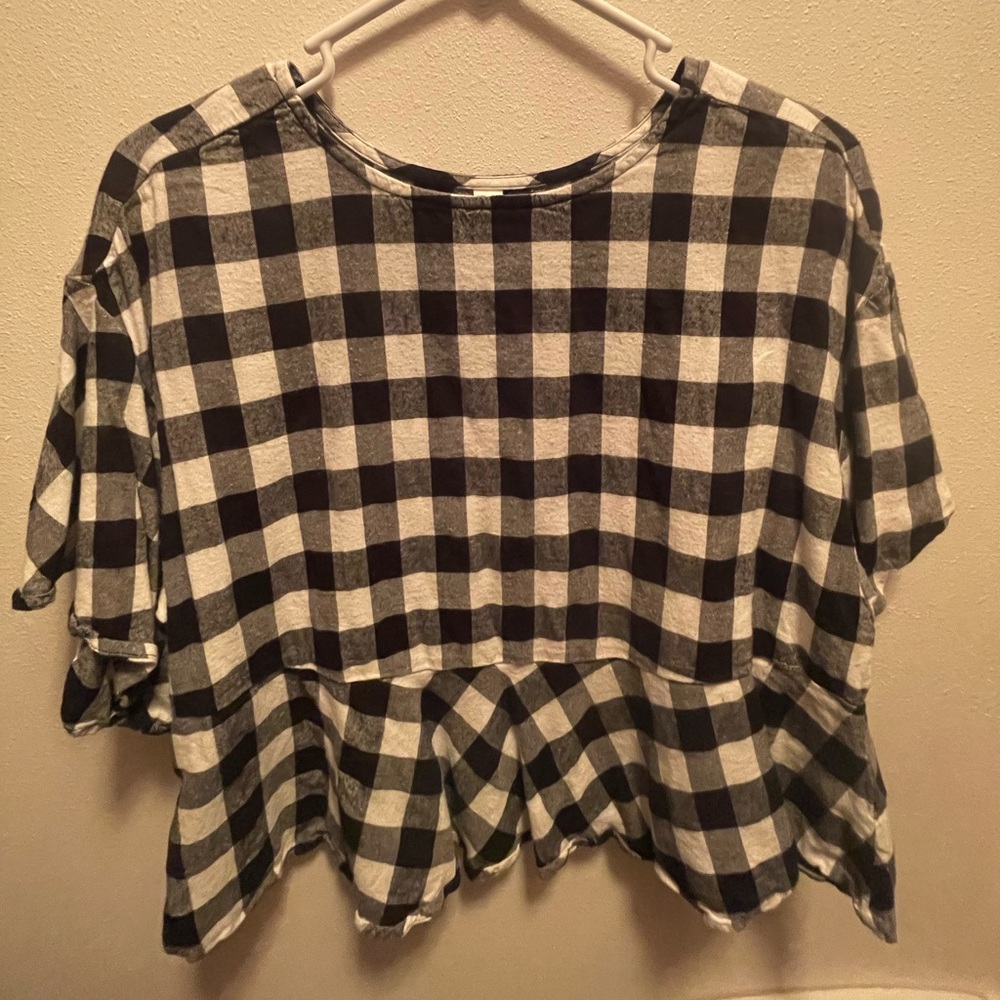 Super cute and Trendy Checkered Top